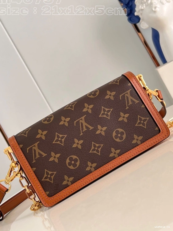 WIS East VUITTON LOUIS DAUPHINE West-21*12*5CM 1117